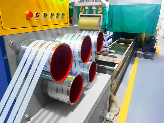 電気制御プラスチックPPペット二重ディスク巻取り機が付いているパッキング ベルトの押出機機械