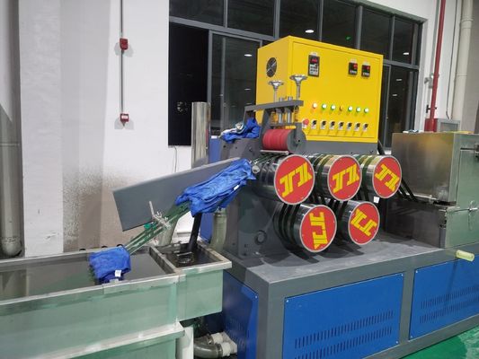 幅0.2mm以内の誤差を持つ単気筒フィルターシステムPETストラップ製造機