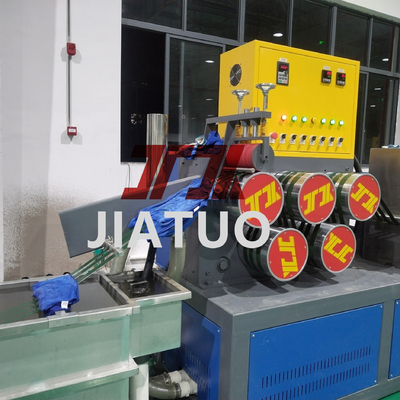 350-950kg 強度 PET プラスチックベルト梱包バンド押出機製造機生産ライン、自動ワインダーとサーボモーター付き
