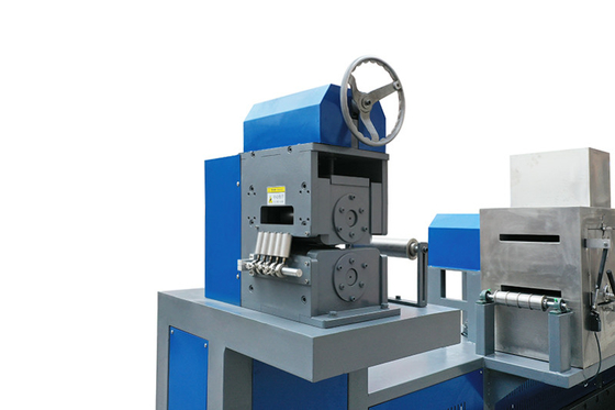 自動18kW PEのプラスチック フィルム浮彫りになる機械1200mm幅