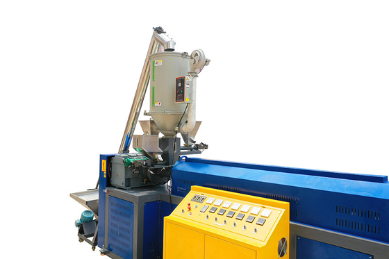 JTPP-110 プラスチック模倣ラタン製造機械: 3300mm スクロール,6ストラップ,130kg/h 容量
