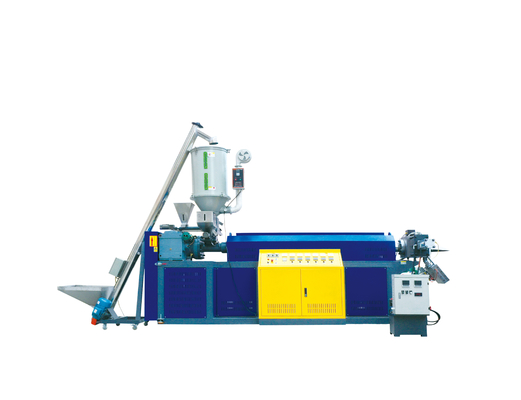 単一ねじPPは機械放出ライン150kg/Hr 280kg/Hrの作成を紐で縛る
